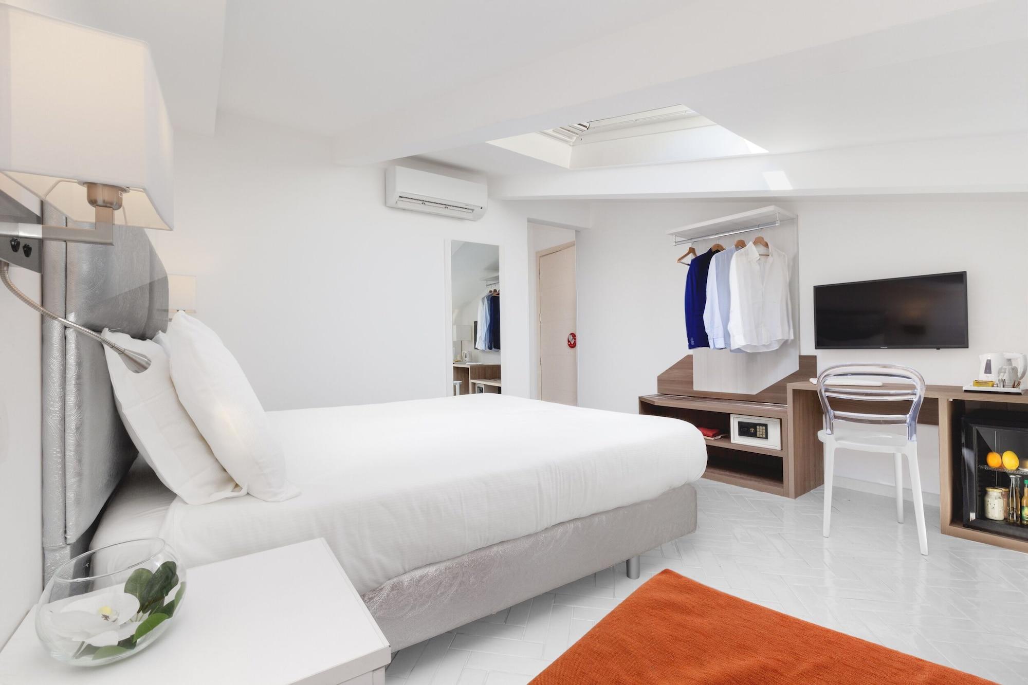 Palazzo Tasso Bed & Breakfast Соренто Екстериор снимка