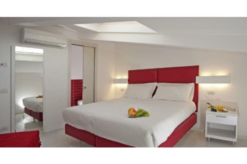 Palazzo Tasso Bed & Breakfast Соренто Екстериор снимка