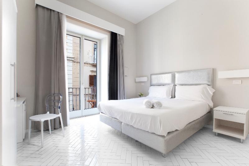 Palazzo Tasso Bed & Breakfast Соренто Екстериор снимка